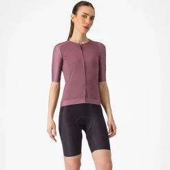 FREE AERO RC W SHORT