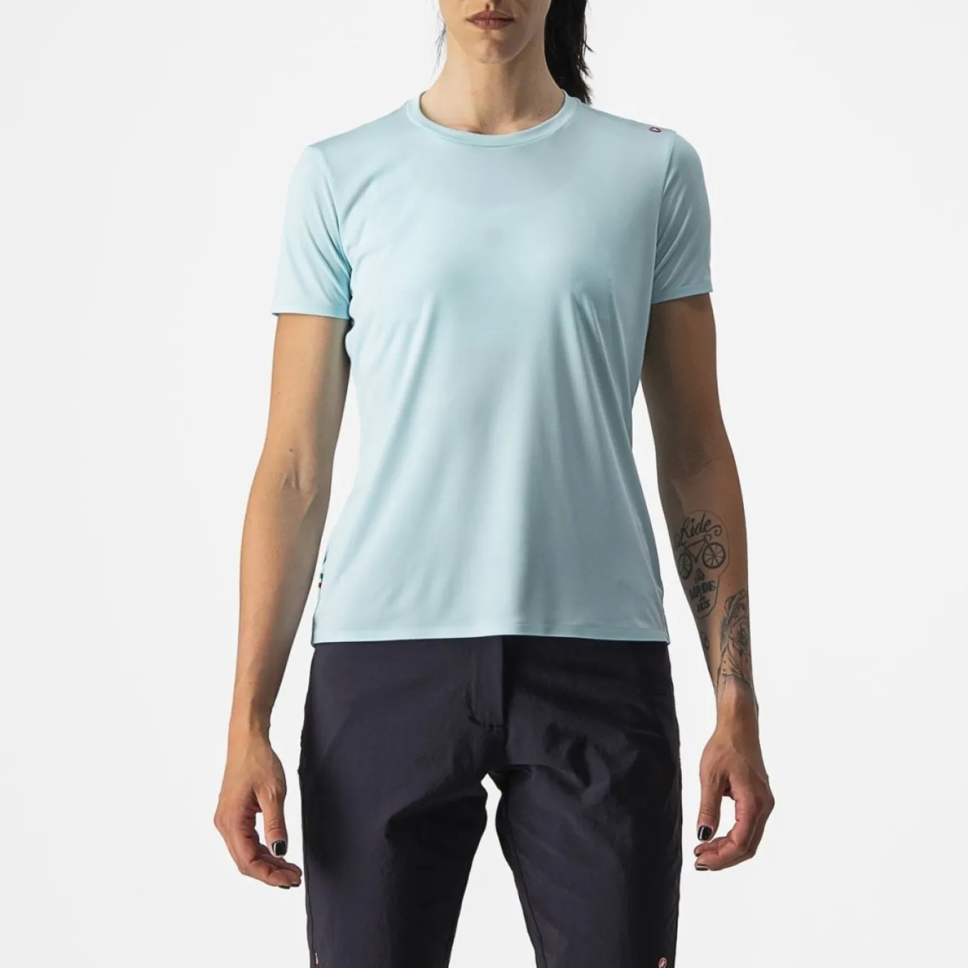 TECH 2 W TEE