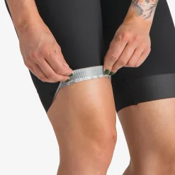 TRI W SHORT